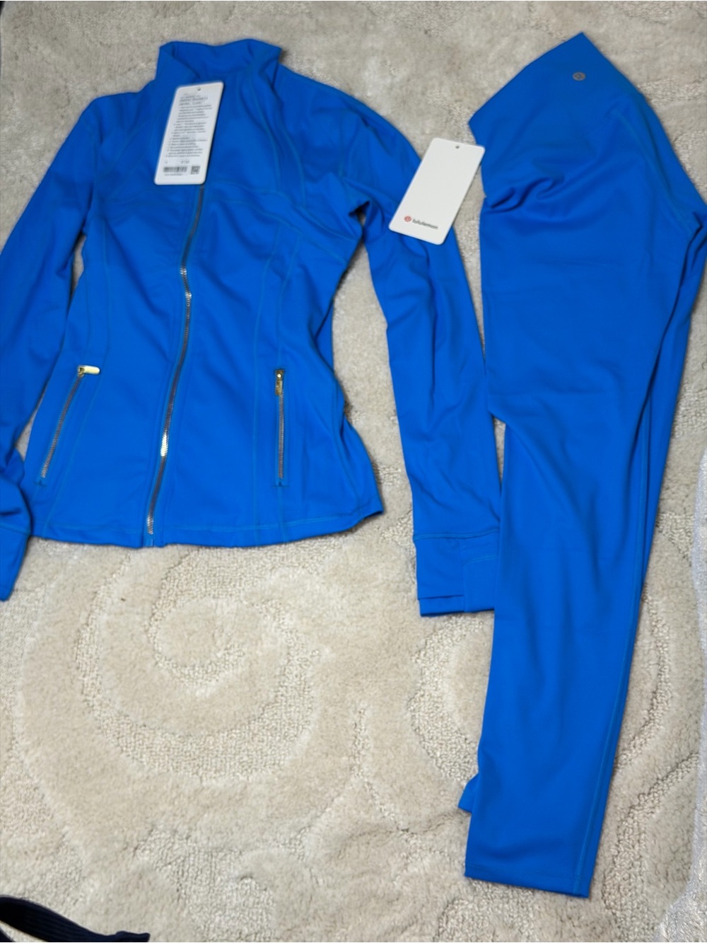 lululemon athletica Electric Blue Leggings and Zip Jacket Set